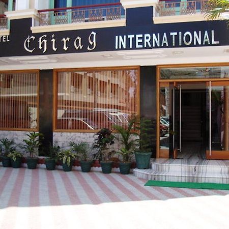 Hotel Chirag International Katra  Eksteriør billede